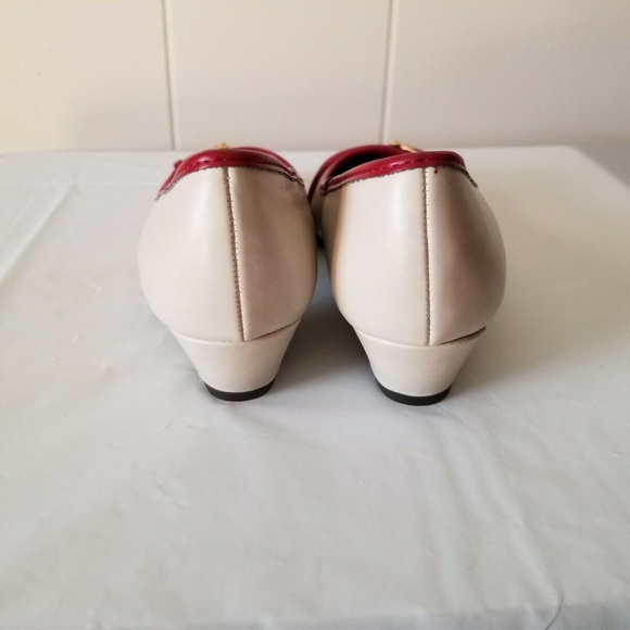 HUSH PUPPY SOFT STYLE BONE/D RED  LOW HEEL SZ 6 - Picture 5 of 7